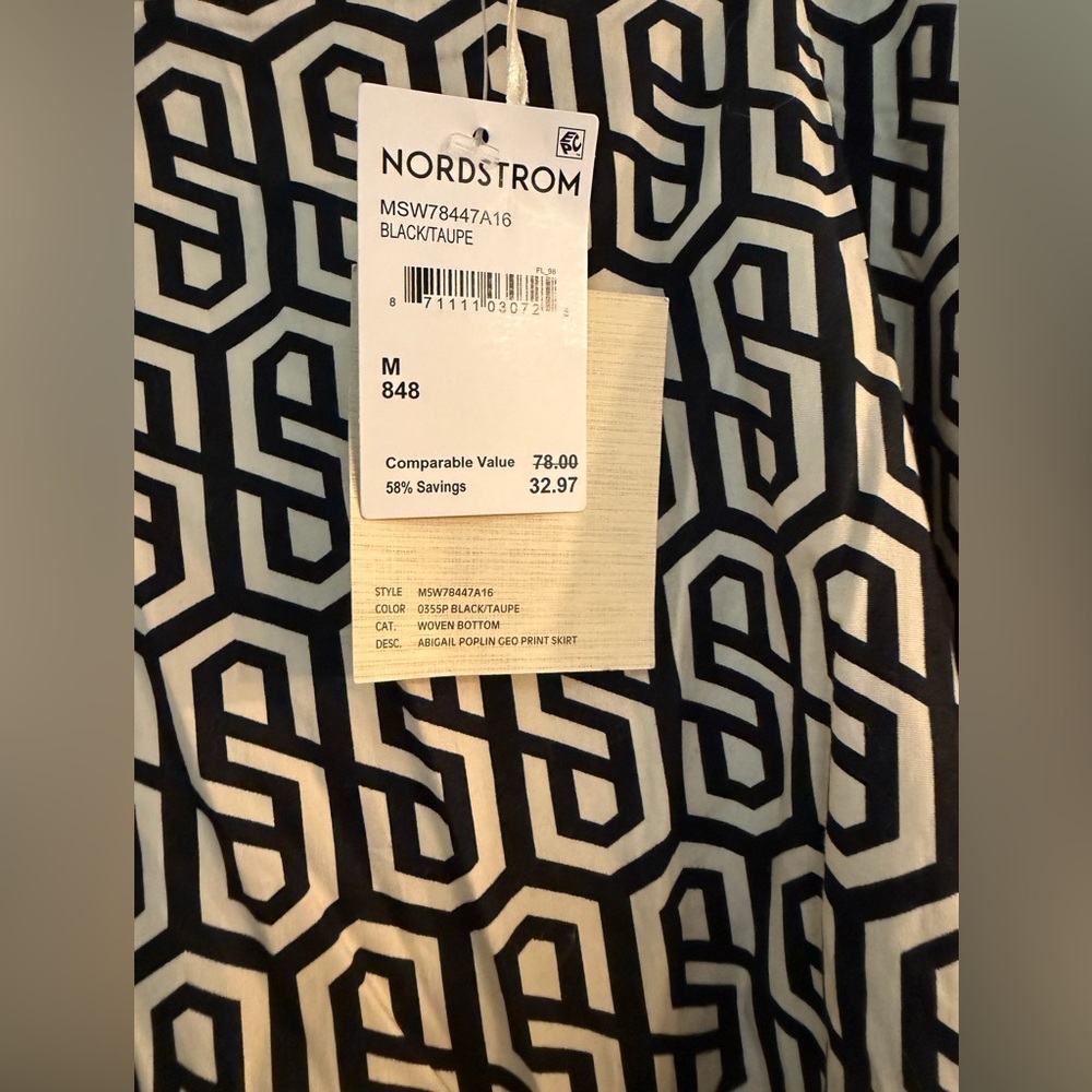 Nordstrom Black and White Geometric A-Line Maxi Skirt - Picture 2 of 3